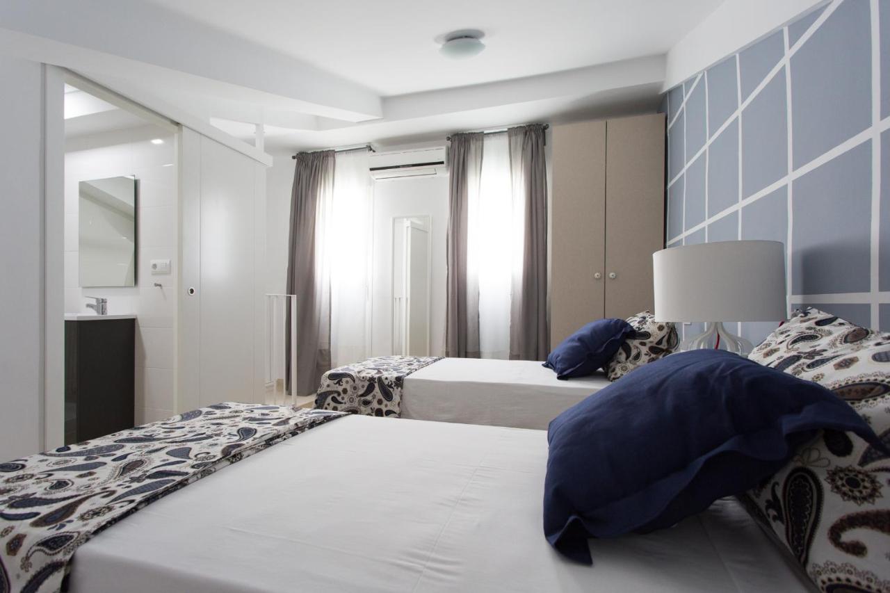 Apartamentos Alberto Lista 9 Sevilla Eksteriør billede