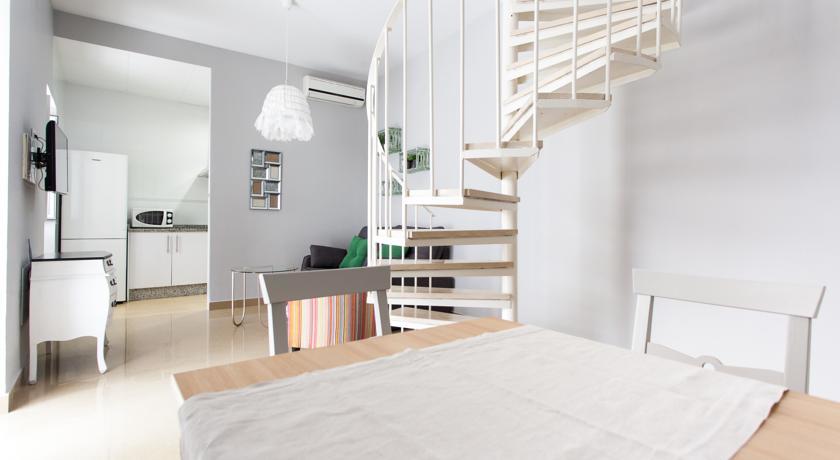 Apartamentos Alberto Lista 9 Sevilla Eksteriør billede