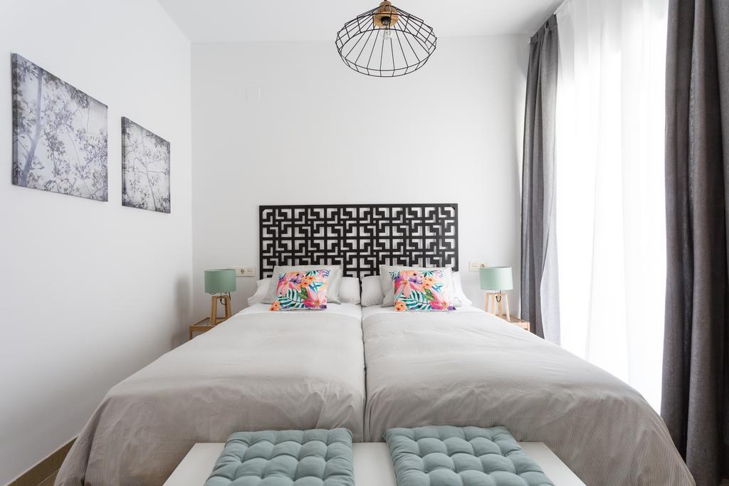 Apartamentos Alberto Lista 9 Sevilla Eksteriør billede