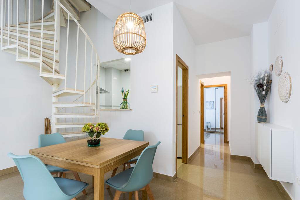 Apartamentos Alberto Lista 9 Sevilla Eksteriør billede